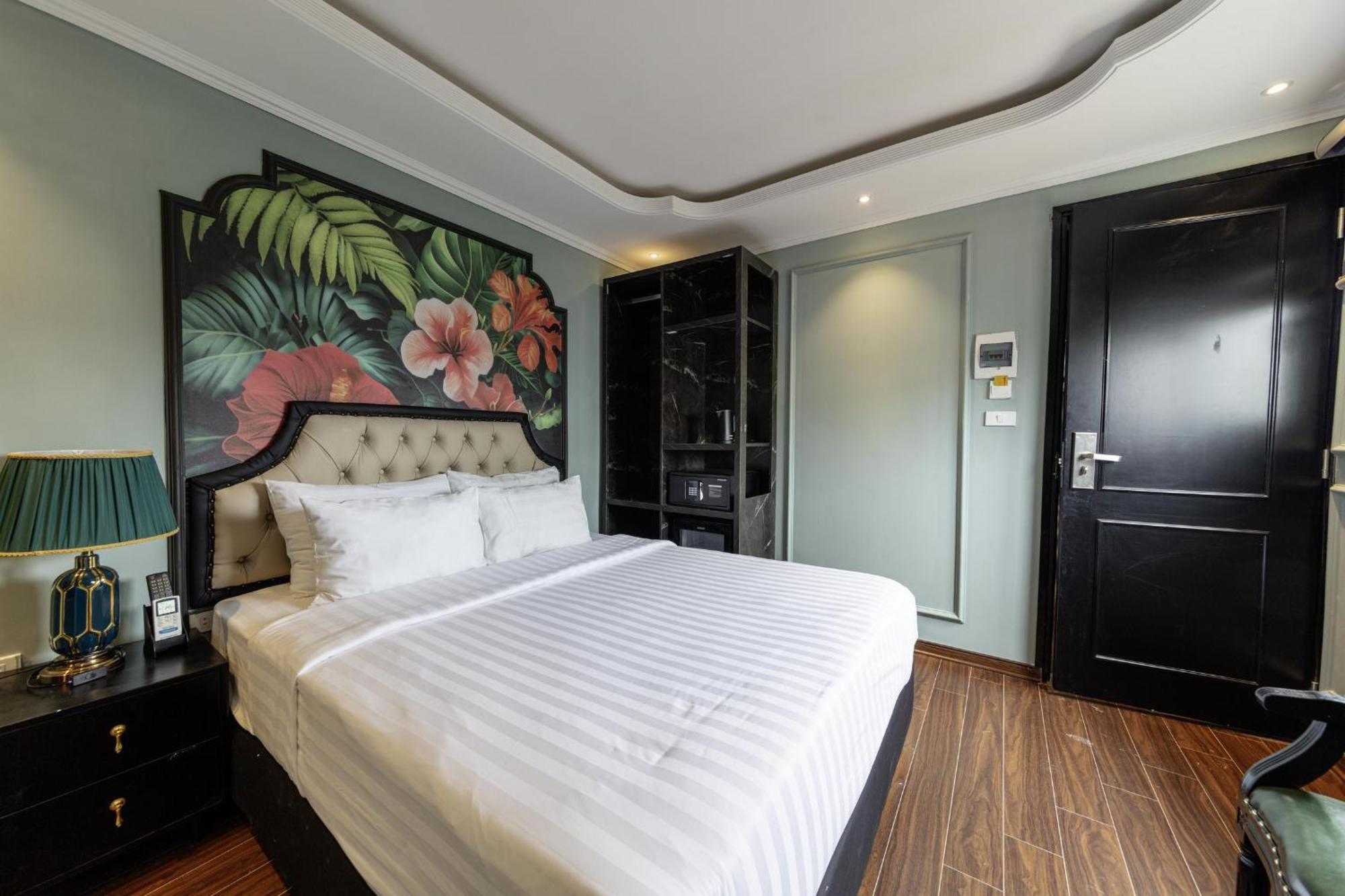 Madelise Amica Hotel And Travel Hanoi Zewnętrze zdjęcie