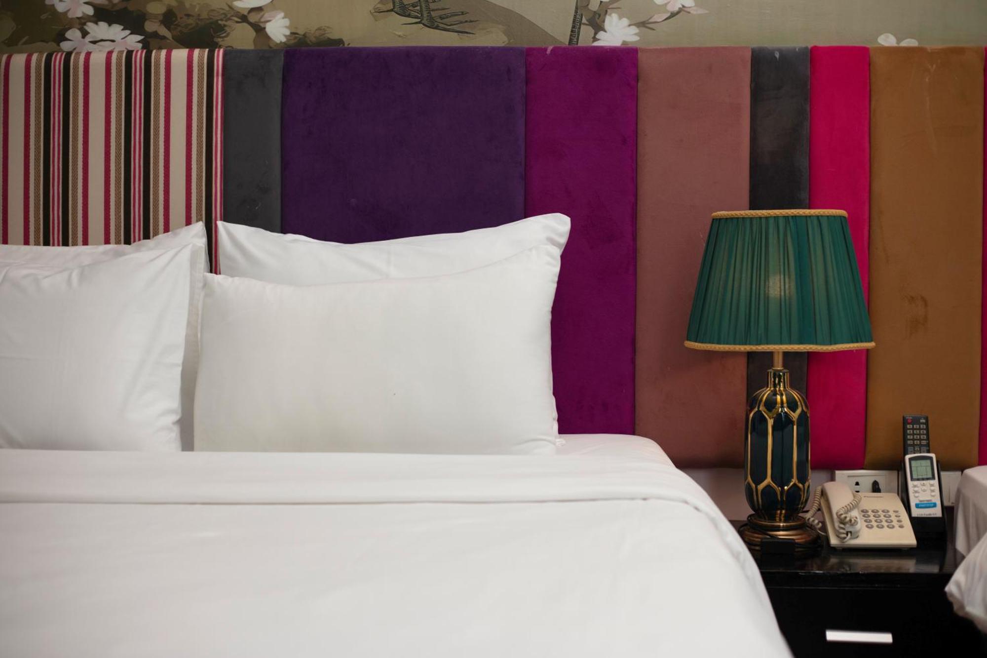 Madelise Amica Hotel And Travel Hanoi Zewnętrze zdjęcie