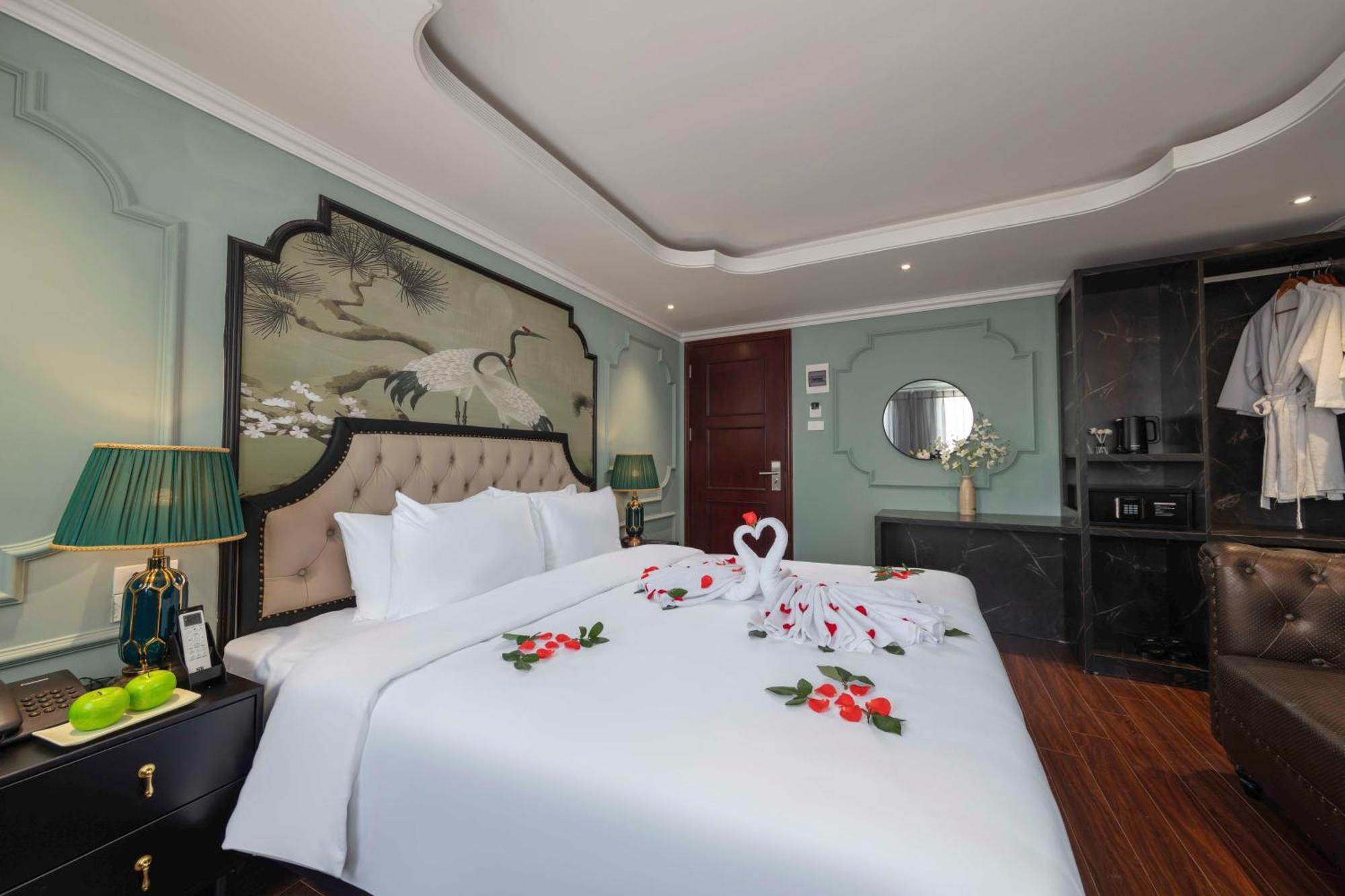 Madelise Amica Hotel And Travel Hanoi Zewnętrze zdjęcie